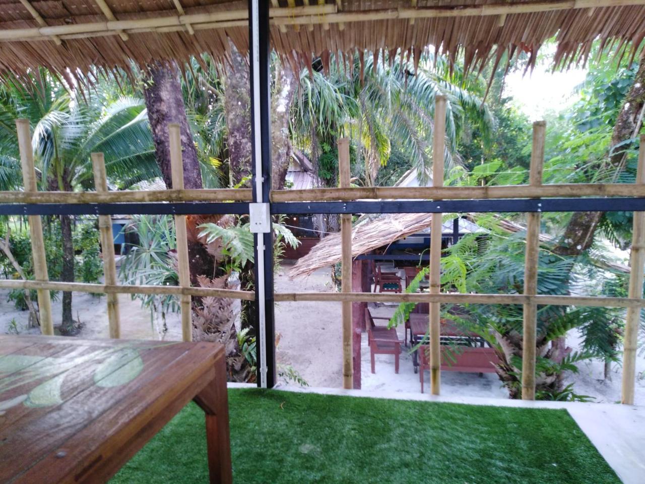 Phayam Hostel Koh Phayam Exteriér fotografie