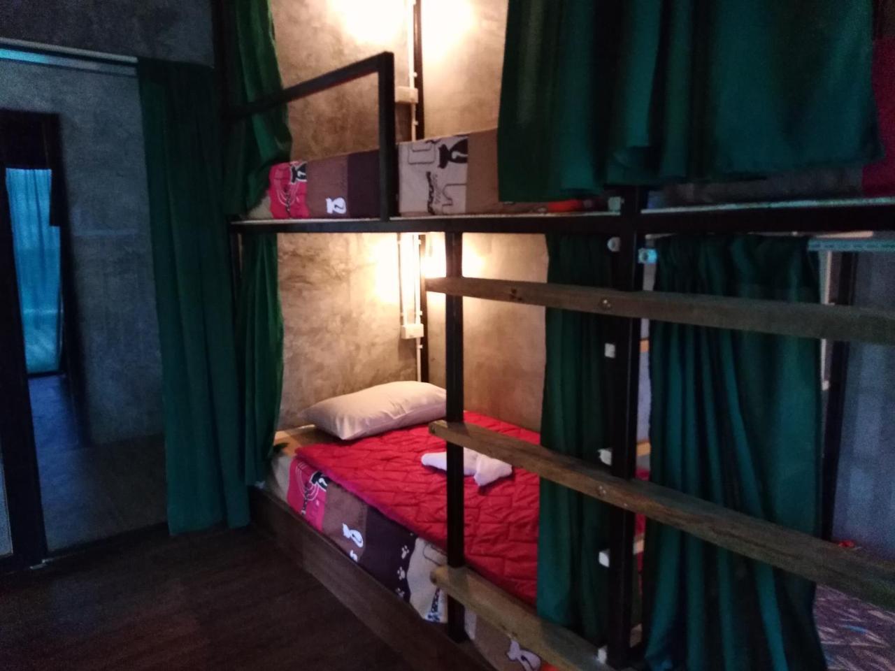 Phayam Hostel Koh Phayam Exteriér fotografie