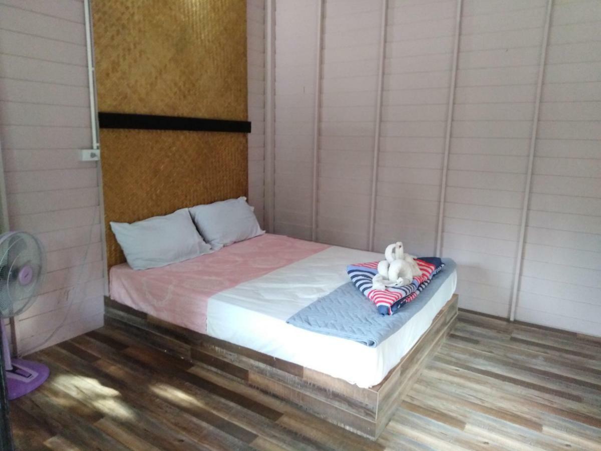 Phayam Hostel Koh Phayam Exteriér fotografie